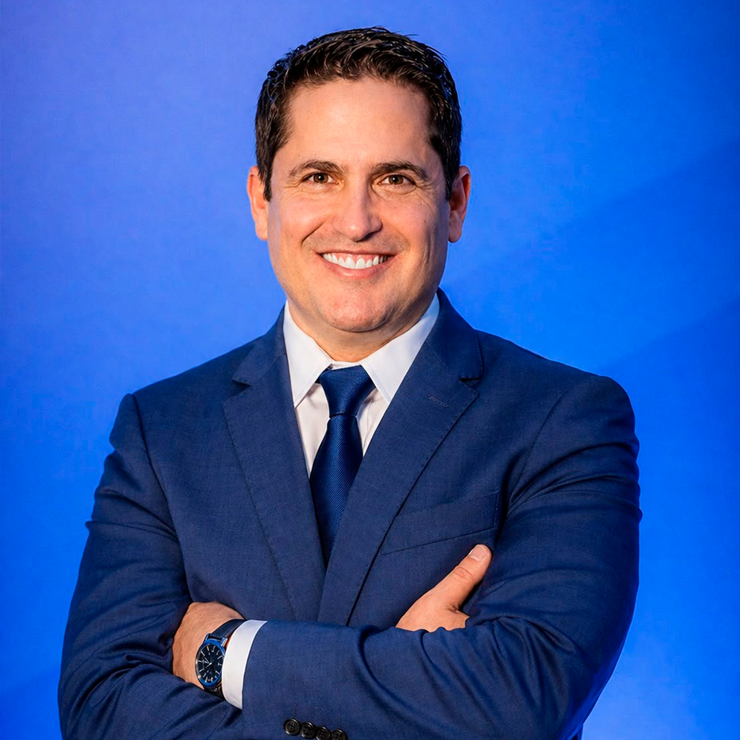 DR. CAIO DE REZENDE
